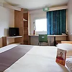 Otel Ibis 3*