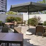 Ibis Σολέ