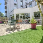 Ibis 3*