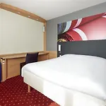 Ibis Hotel