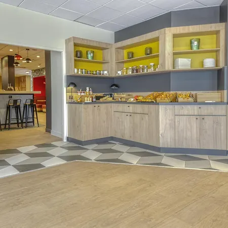 Ibis 3*