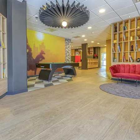 Ibis 3* Шоле