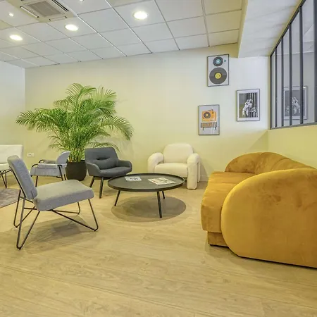 Ibis Cholet