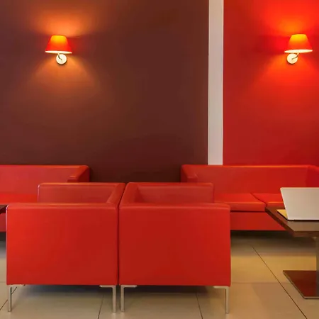 Ibis 3* Шоле