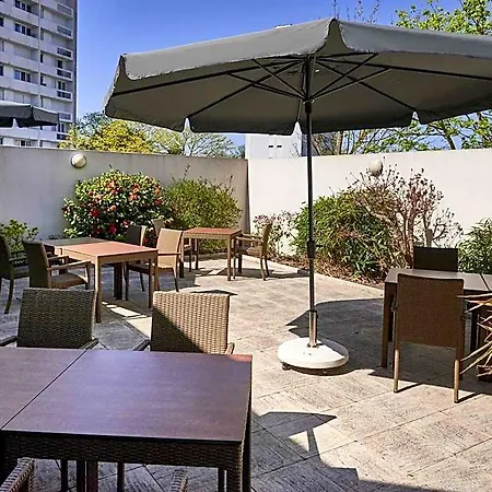 Ibis Hotel