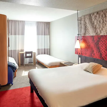 Ibis Cholet