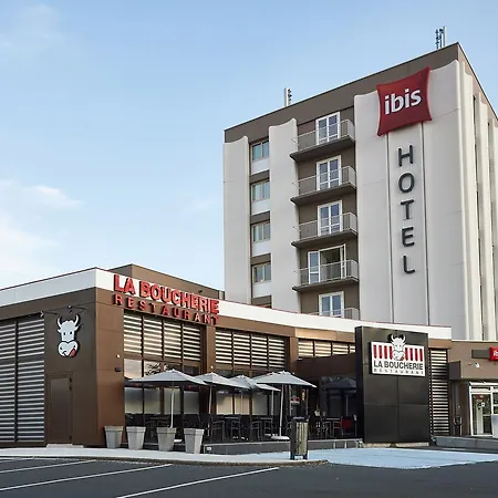 Отель Ibis 3*