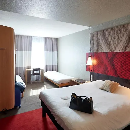 Ibis Cholet