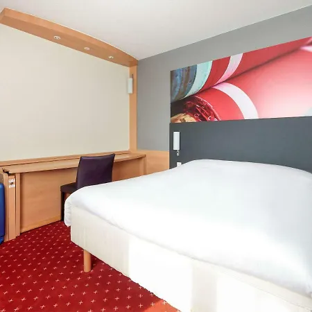 Ibis Cholet