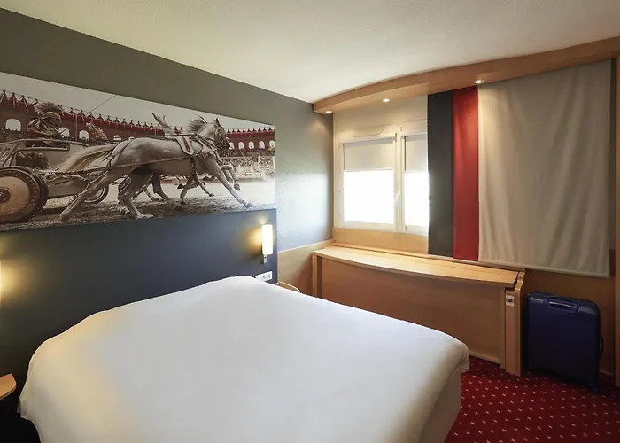 Ibis Hotel 3*