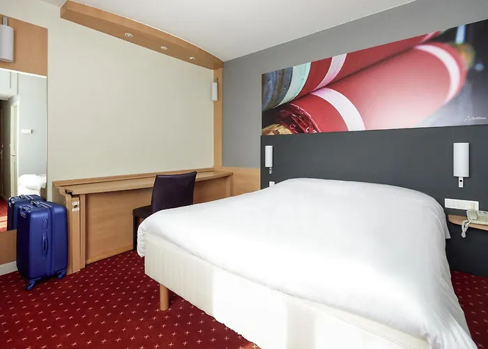 Ibis Hotel 3*